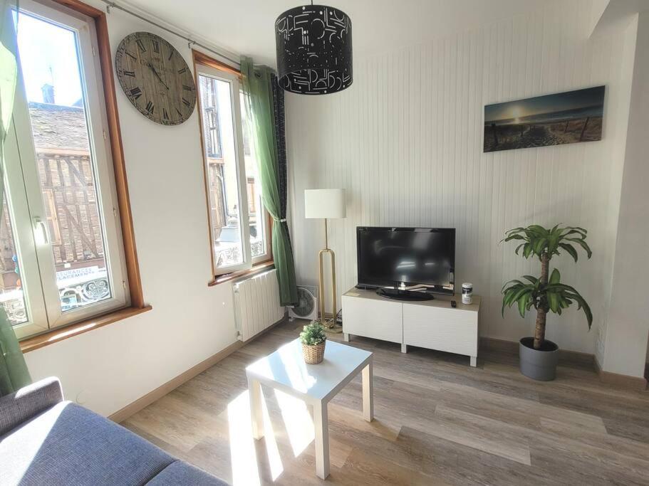 Le Paseo Lejlighed Troyes Eksteriør billede