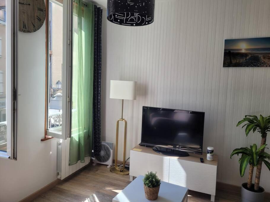 Le Paseo Lejlighed Troyes Eksteriør billede